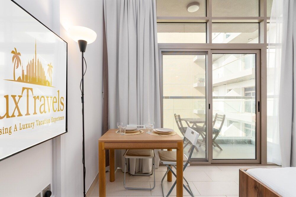 undefined Lux BnB Studio Al Furjan 8