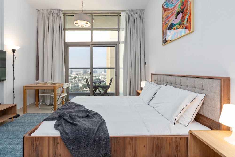 undefined Lux BnB Studio Al Furjan 2