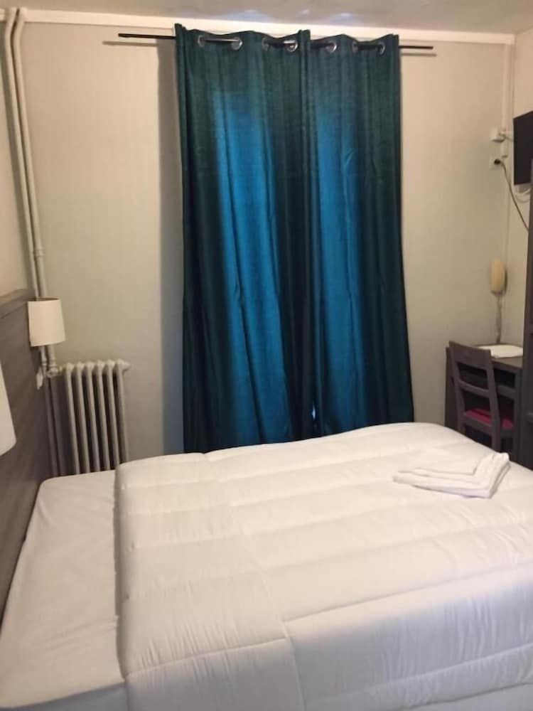 undefined PAX HOTEL 2