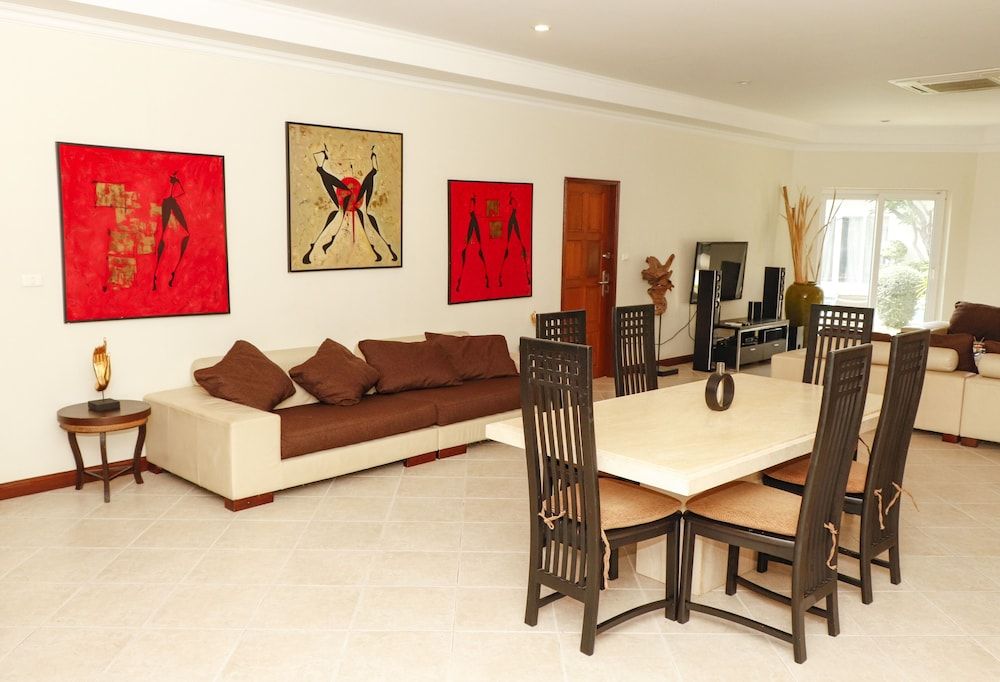 Luxury Private Villa with Pool Jomtien beach Luxury Villa 9