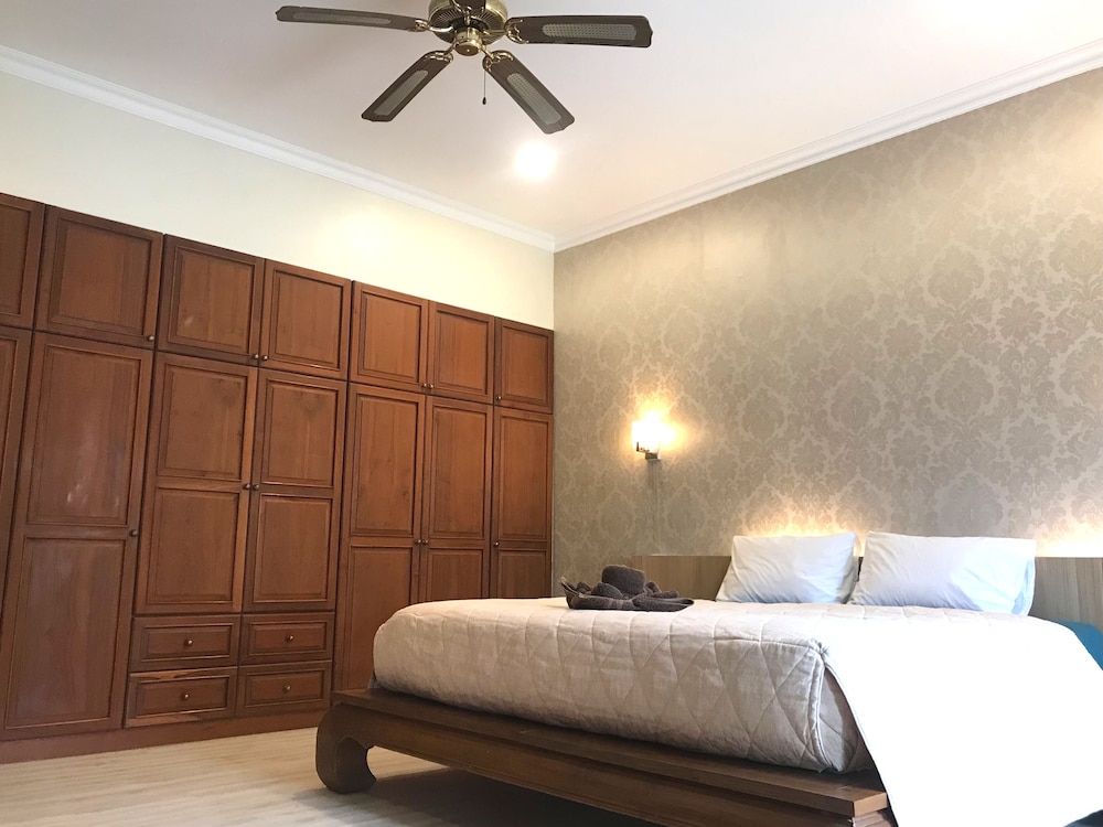 View Talay Villa - Pattaya Holiday House Luxury Villa 2