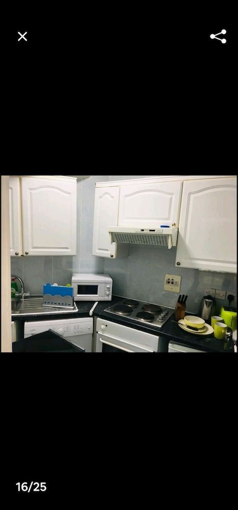 Dudley Court Elegant 7