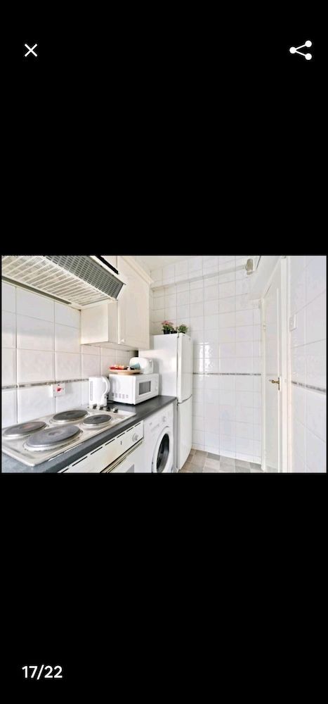 Dudley Court Elegant 8