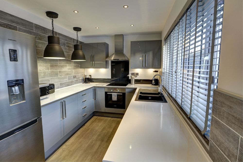 undefined Canning Town House 5