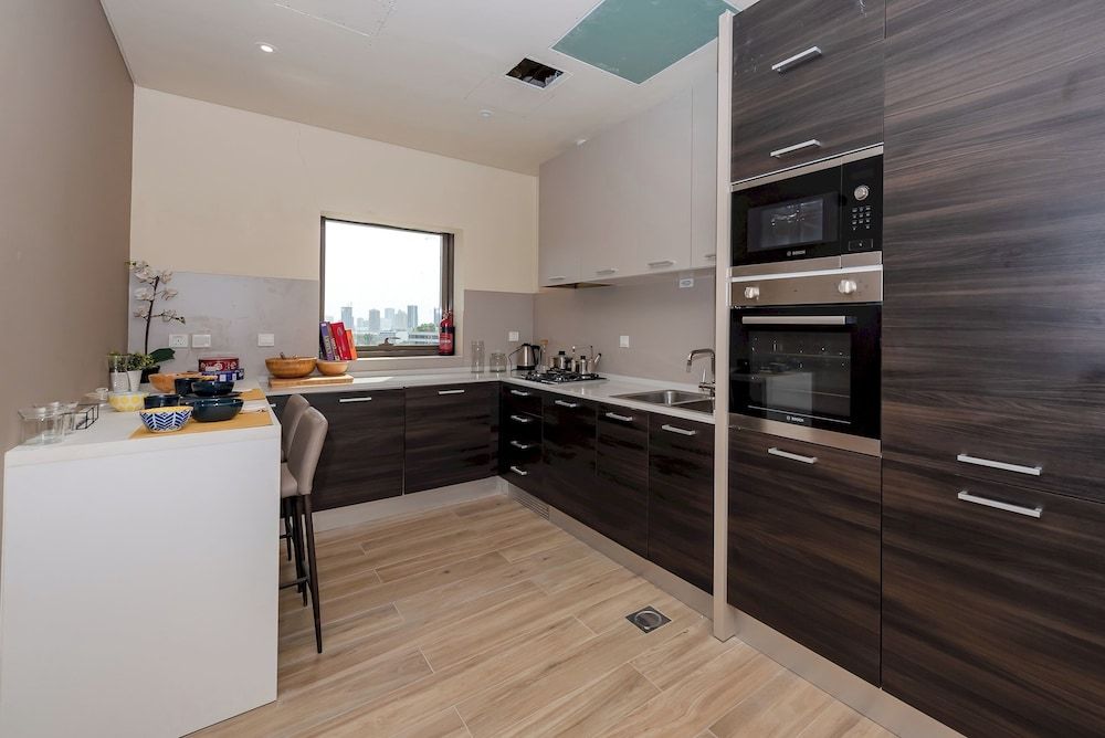 undefined Stunning 1 Bedroom Balcony at Park View Dubai 2