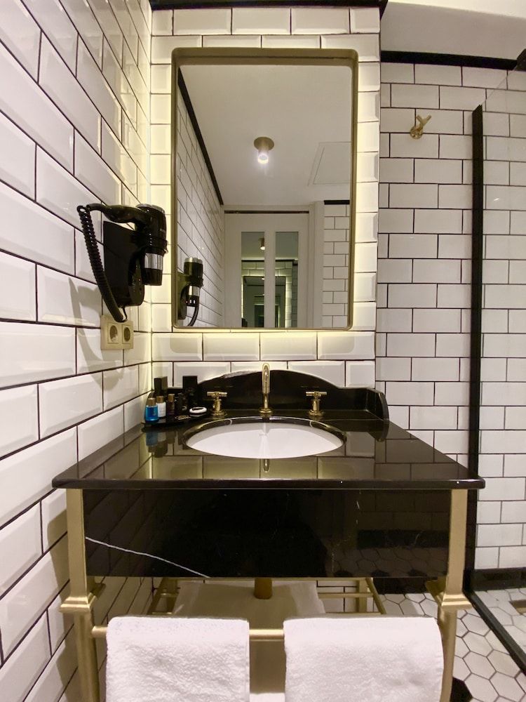 A11 Exclusive Hotel Deluxe Twin Room, 1 Bedroom 6