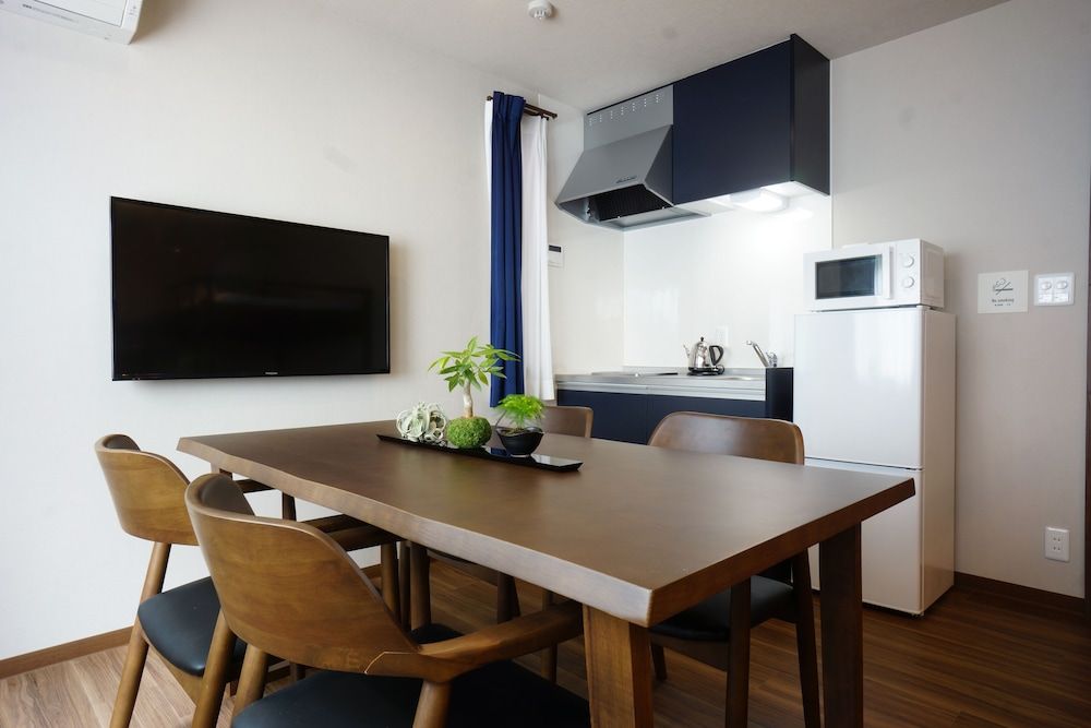 undefined Rona Hotel 9