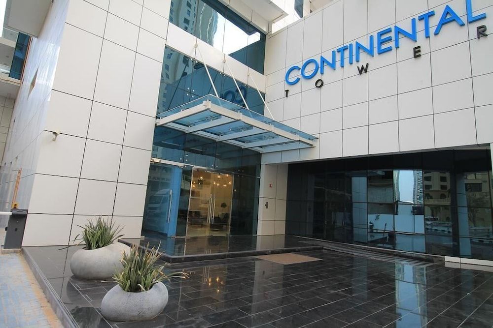 undefined Golden Stay Vacation Continental Tower