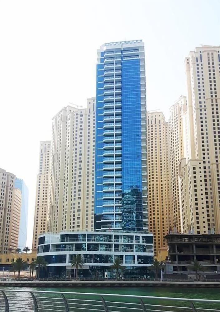 undefined Golden Stay Vacation Continental Tower 3