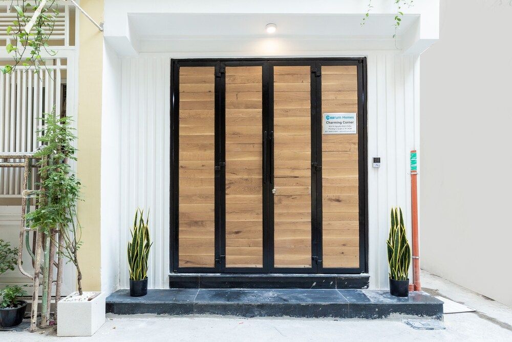 undefined Cozrum Homes Charming Corner 5