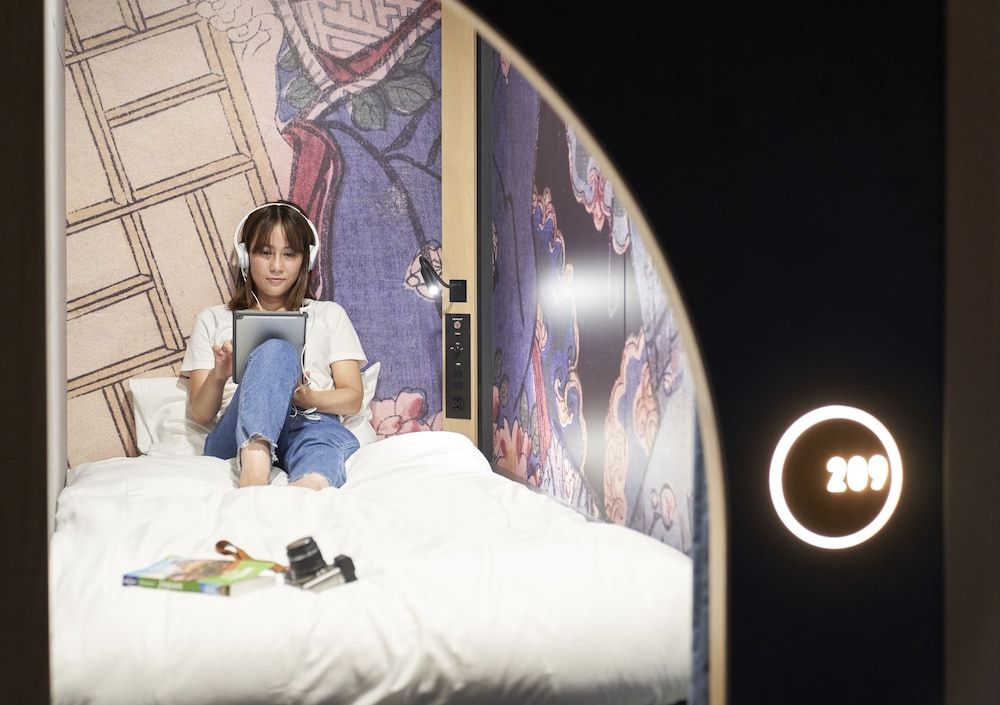 Resol Poshtel Tokyo Asakusa Basic Cabin, Women only, Non Smoking 2