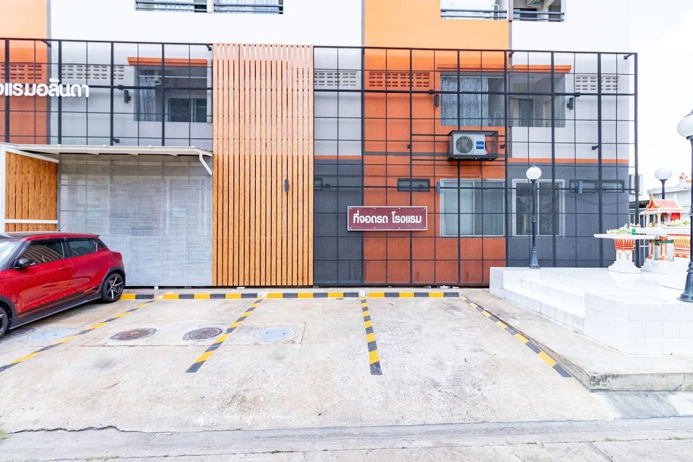 undefined Alanda Hotel & Apartment 5