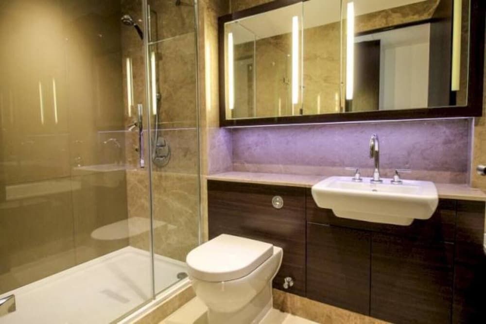 undefined Battersea Reach Luxury Apartments 7