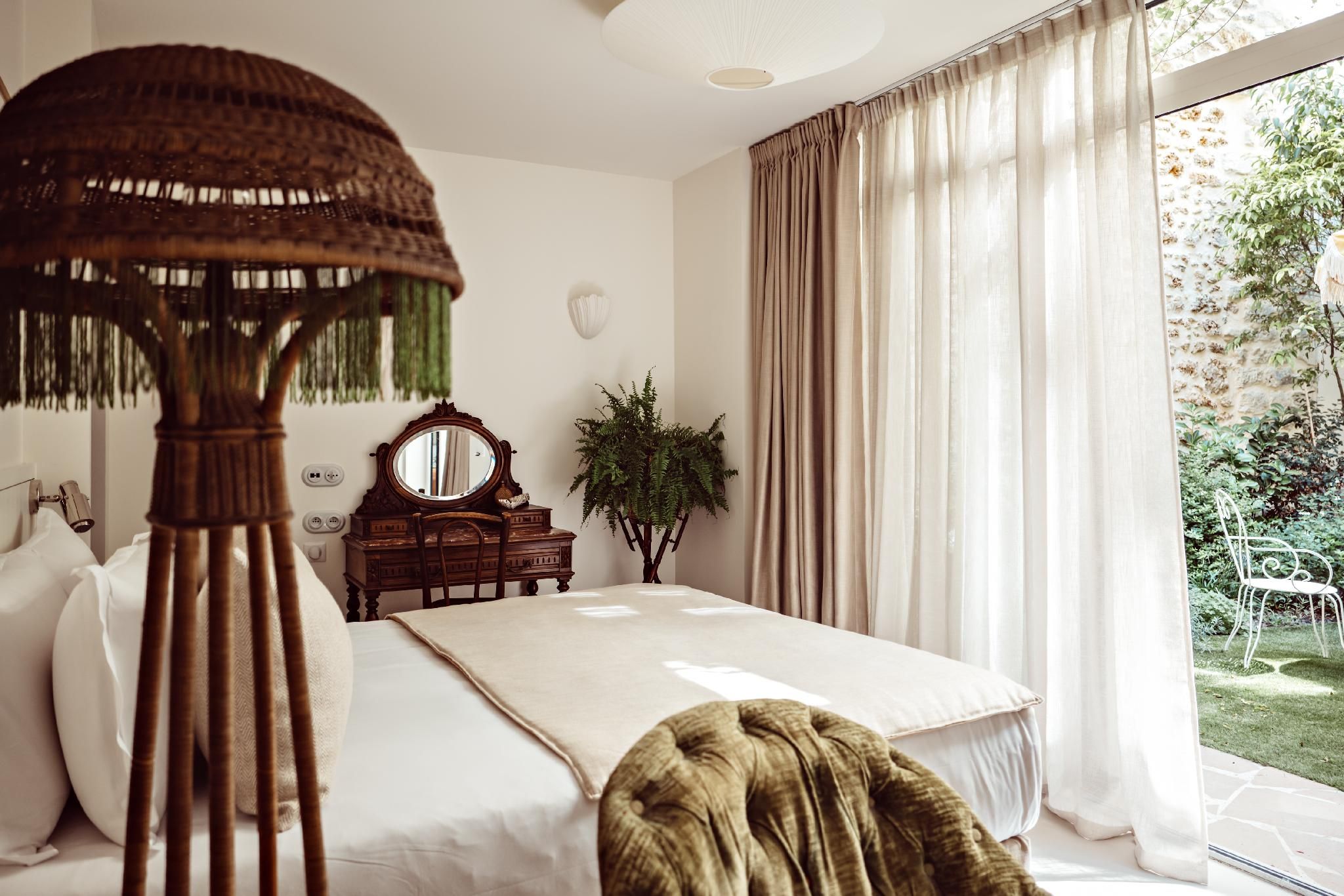 Junior Suite with Garden