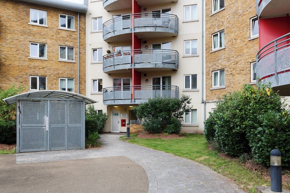 undefined The Bow Apartment 3