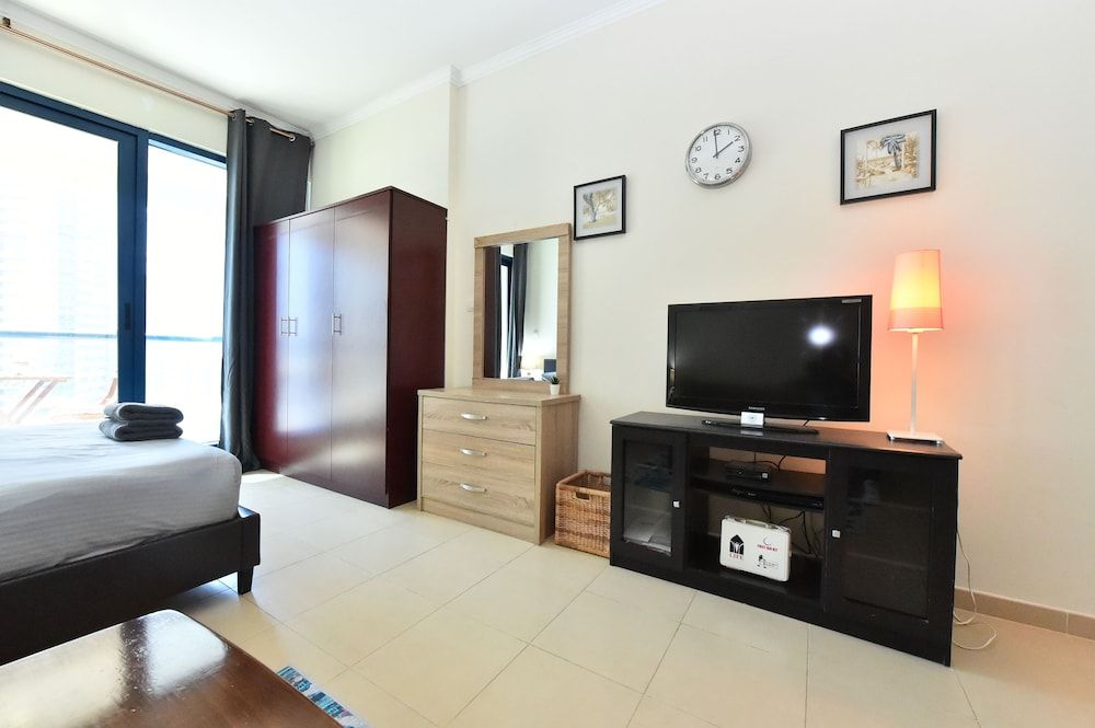 undefined DB - Furnished Studio with balcony 9