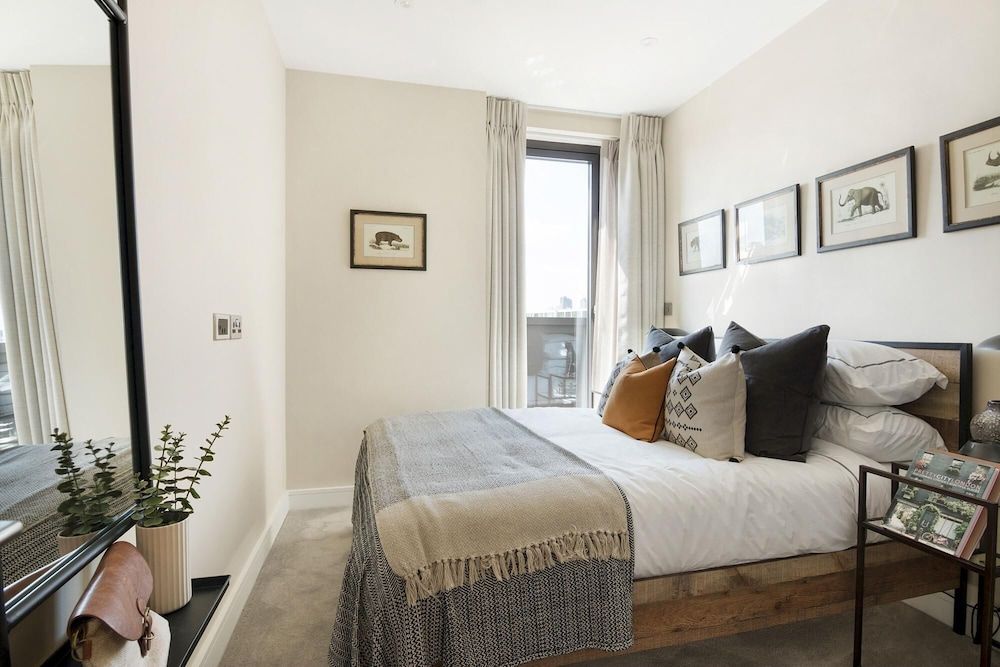 undefined Design Brand new 3 Bedroom Apartment in Shoreditch 3