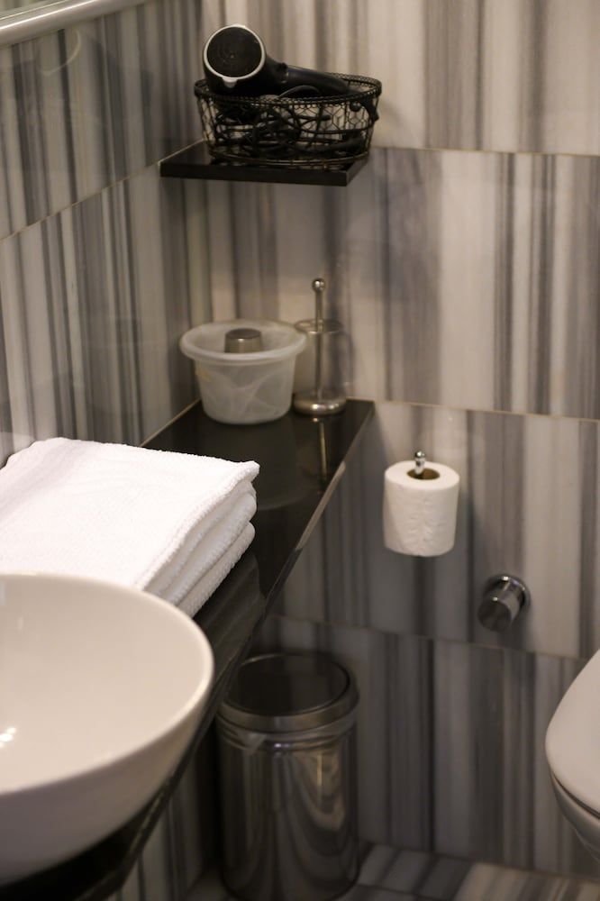 Rooms Galata Economy Double Room, 1 Double Bed, Non Smoking 6