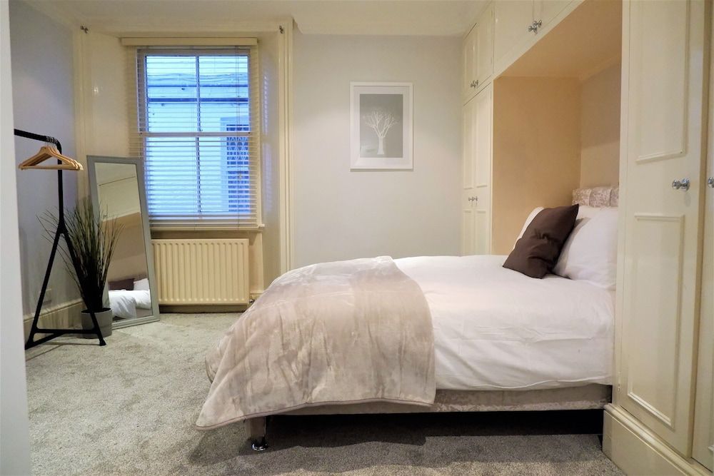 Oxford Apartments Apartment (12 A) 6