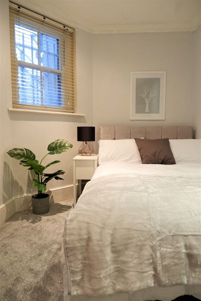 Oxford Apartments Apartment (12 A) 5