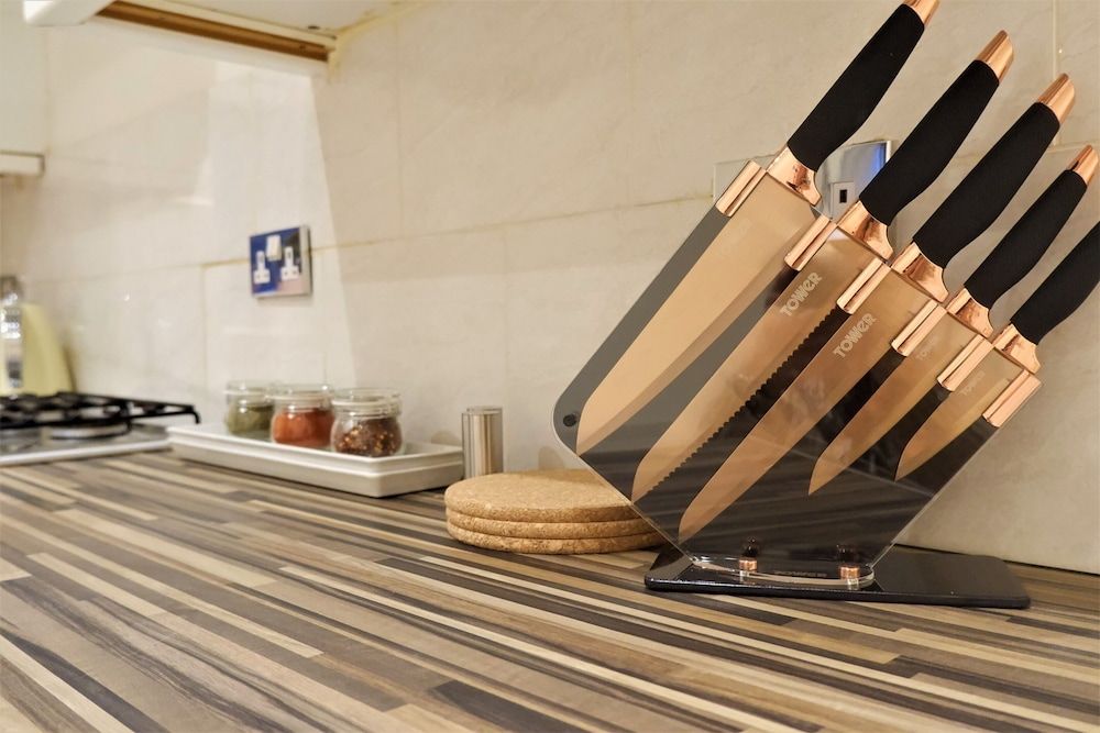 undefined Oxford Apartments 7