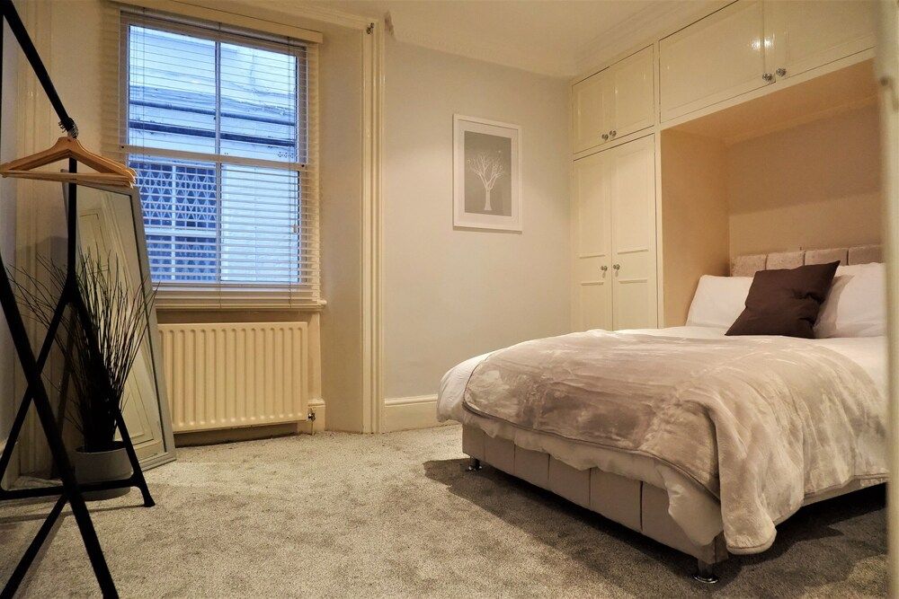 Oxford Apartments Apartment (12 A) 7