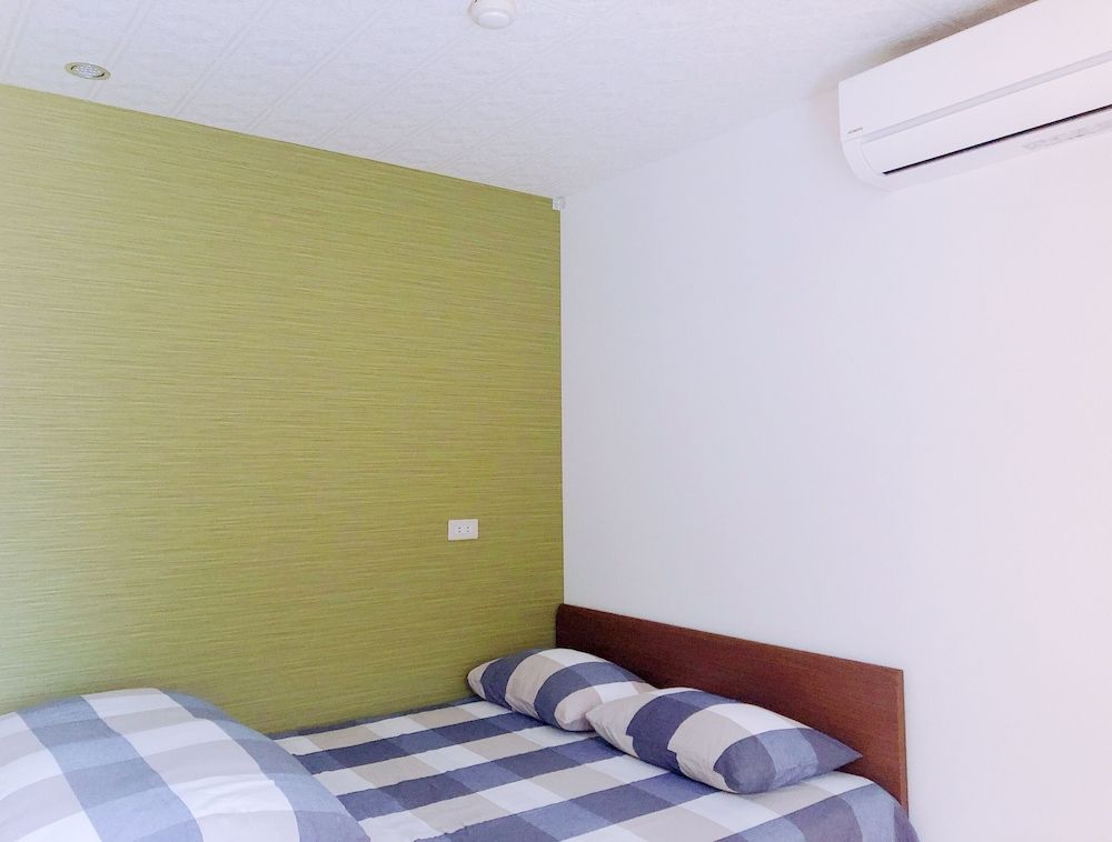 undefined Nestle Tokyo Shinjuku Family House 103 8