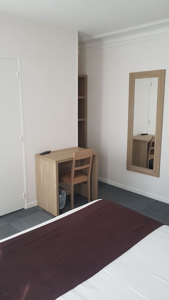 Hotel Cosmos Double Room 5