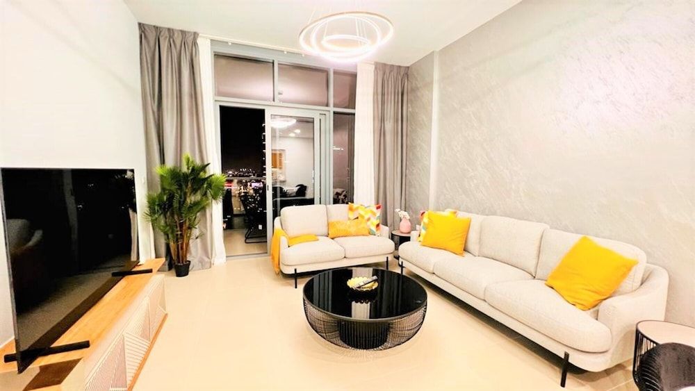 undefined Gorgeous 2bedroom in Bellevue Downtown