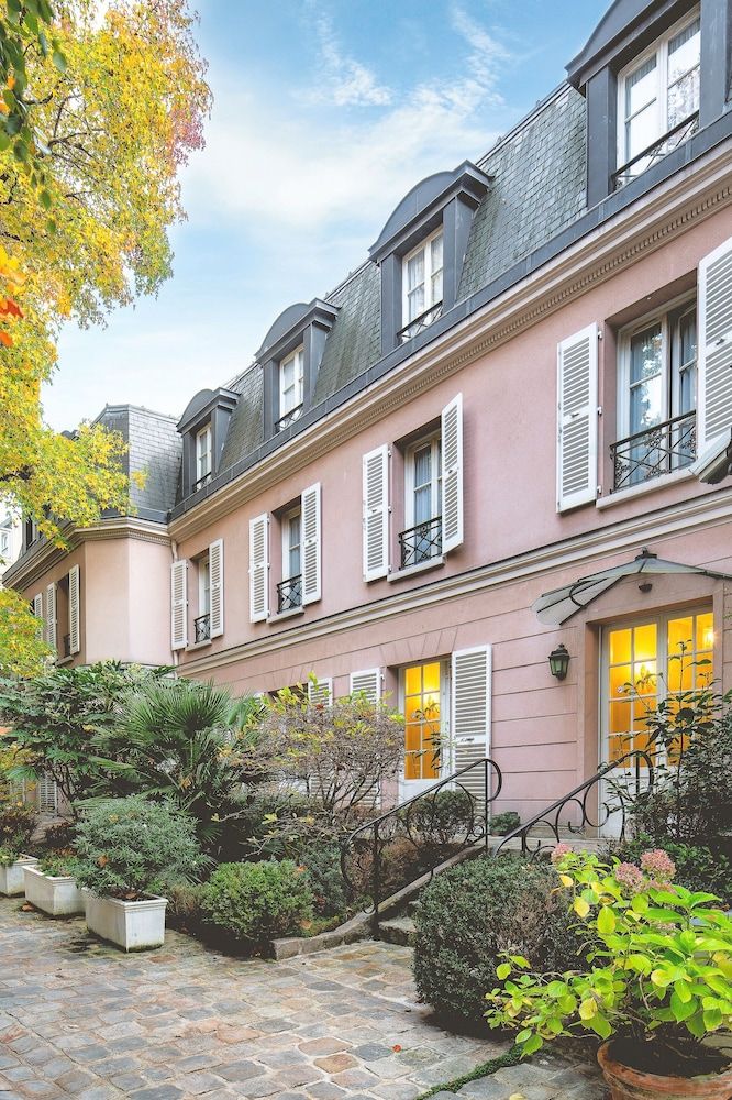 undefined Hôtel des Grandes Ecoles 2