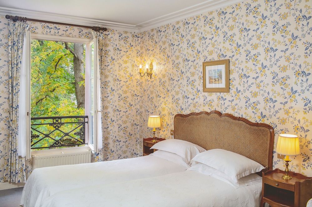 Hôtel des Grandes Ecoles Superior Room, Garden View 3