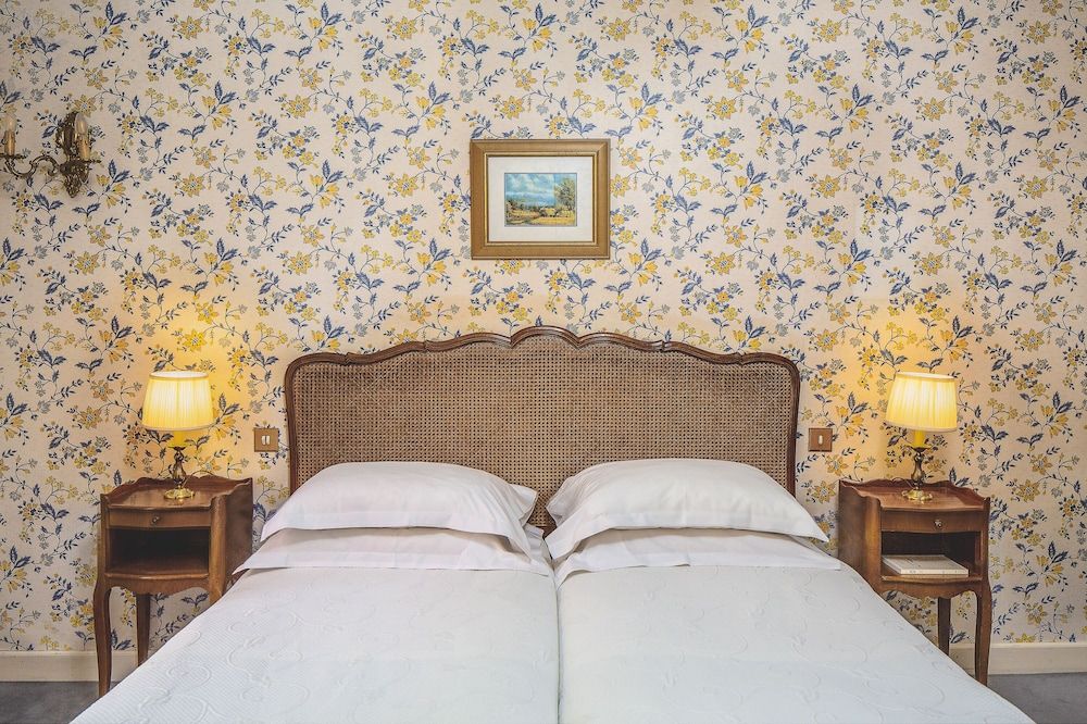 Hôtel des Grandes Ecoles Superior Room, Garden View 7