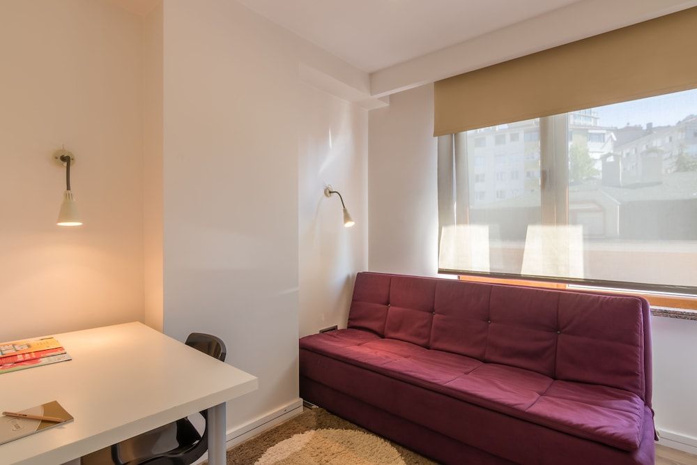 undefined Aura Suites 7