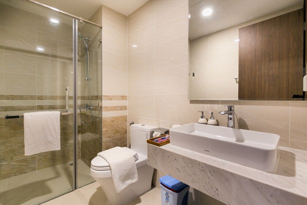 Blue Fingers Saigon Royal - Tresor Family Apartment 12