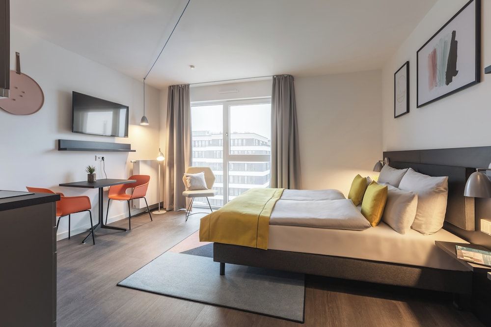 Candlewood Suites Berlin Charlottenburg by IHG Studio Suite 5
