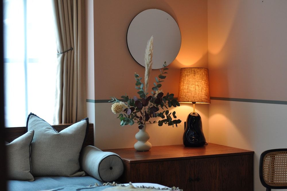 room2 London Chiswick Hometel Studio 6