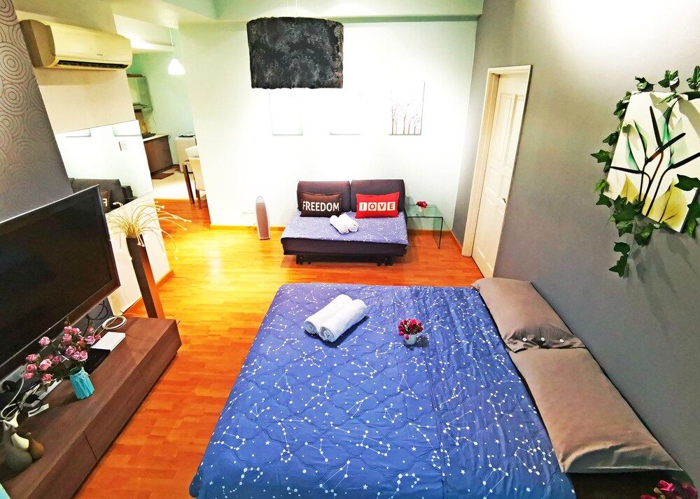 undefined Parkview Apartment by Sweet Home