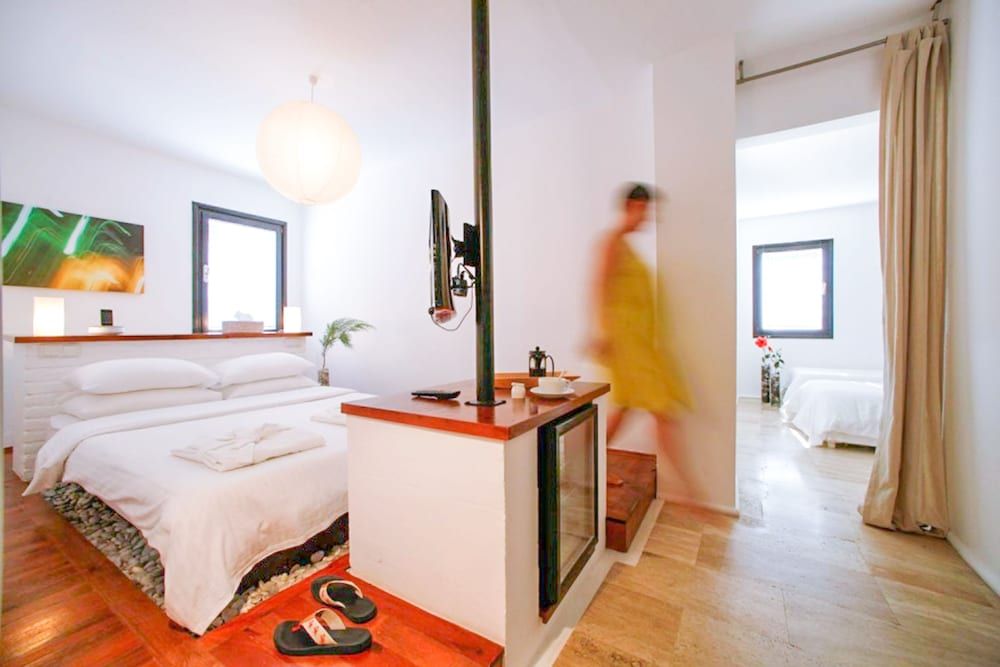 undefined 4Reasons Hotel And Bistro 5