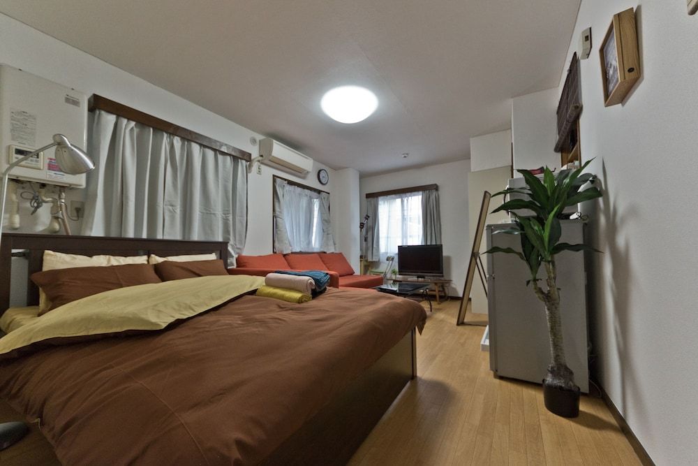 undefined Mini Hotel Shinjuku Front 202 6