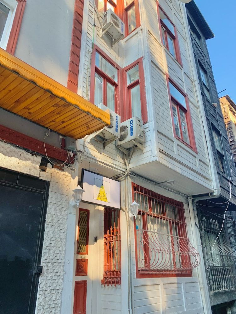 undefined Golden Home