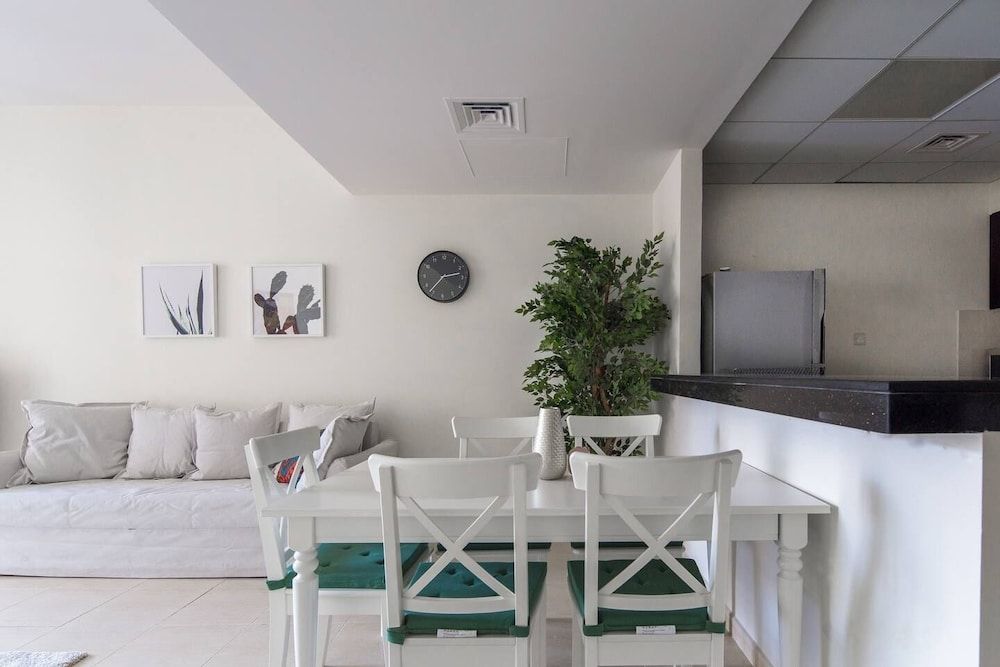 undefined Spacious 1BR in Heart of JVC 10