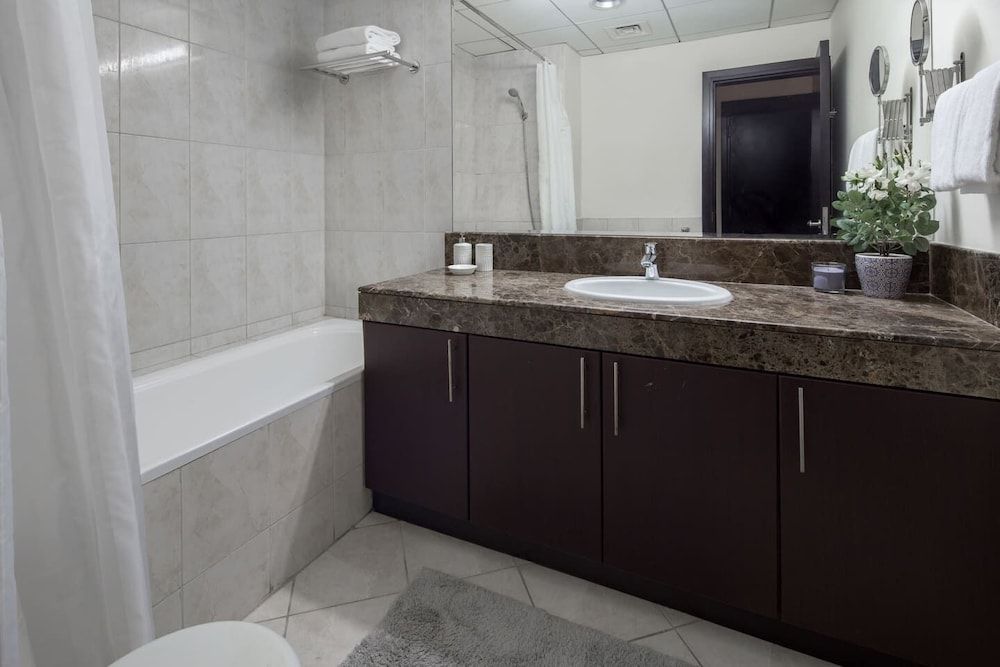 undefined Spacious 1BR in Heart of JVC 9