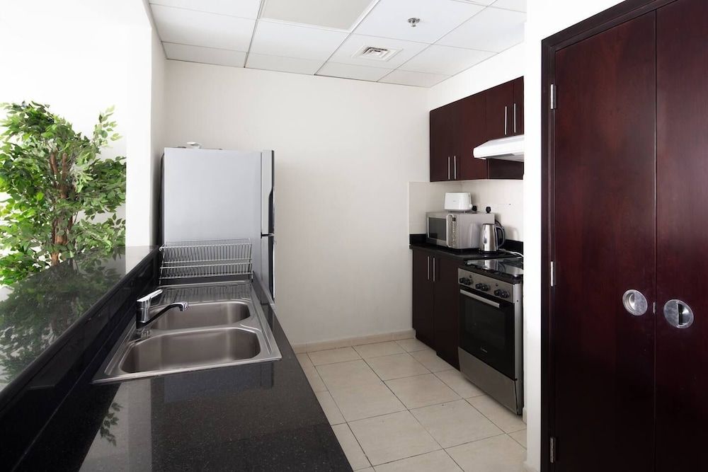 undefined Spacious 1BR in Heart of JVC 6