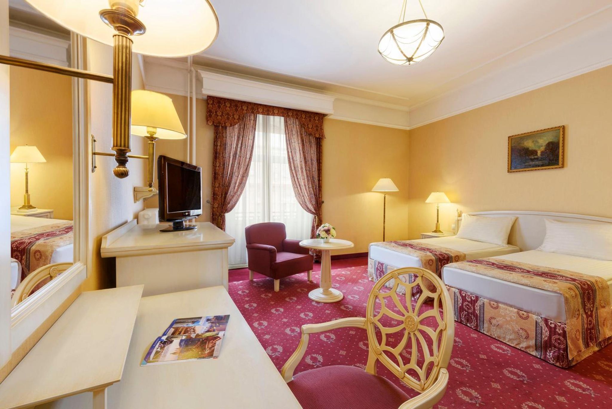 undefined Danubius Hotel Astoria City Center 9