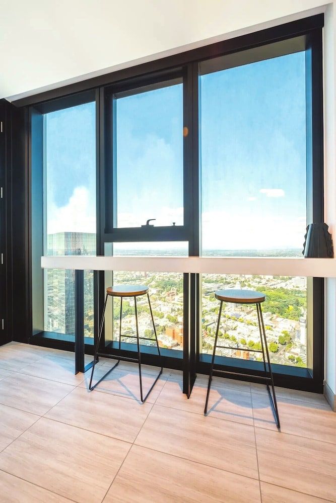 Mega Style Apartments Victoria One Panoramic Apartment, 3 Bedrooms, Non Smoking, City View 7
