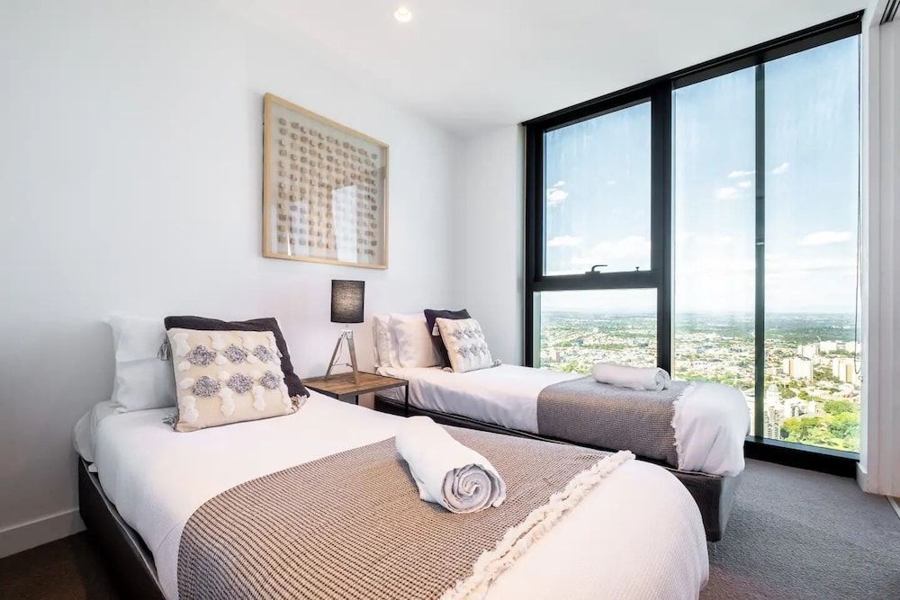 Mega Style Apartments Victoria One Superior Apartment, 3 Bedrooms, Non Smoking, City View 3