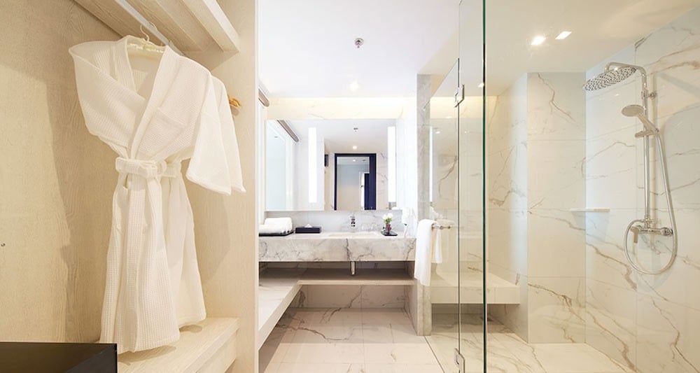 Health Land Resort & Spa Deluxe Twin Room 4