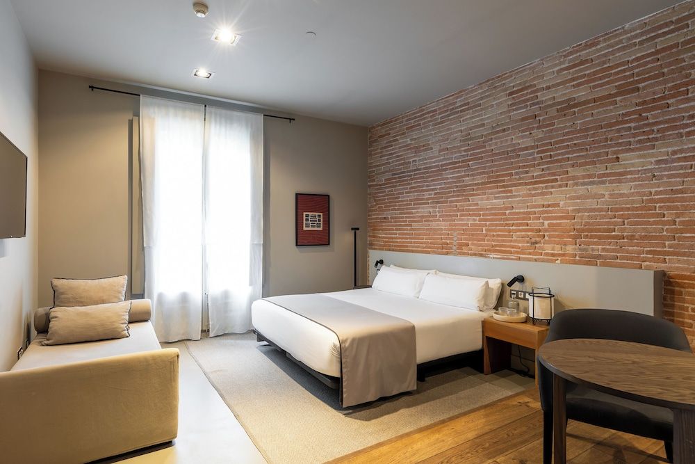 undefined Colectia Stays Pau Claris 4