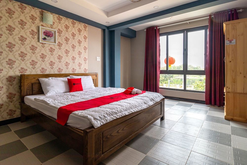 RedDoorz Plus near Vincom Go Vap 3 Superior Double Room 10