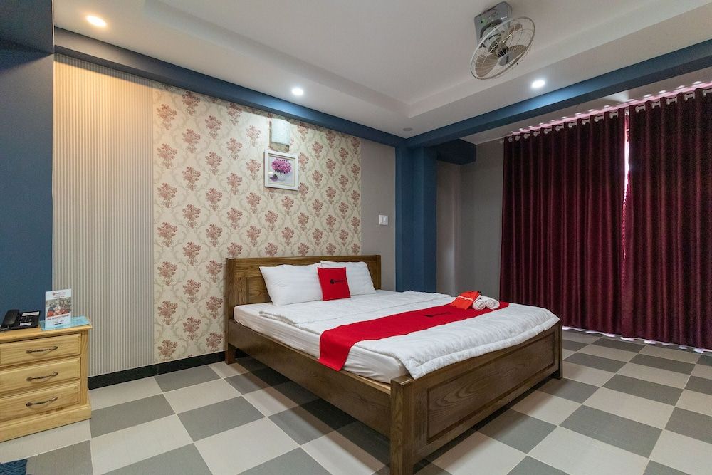 RedDoorz Plus near Vincom Go Vap 3 Superior Double Room 4